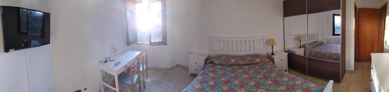 Bed and Breakfast Nero Basalto Azzurro Mare Aci Castello Exterior foto